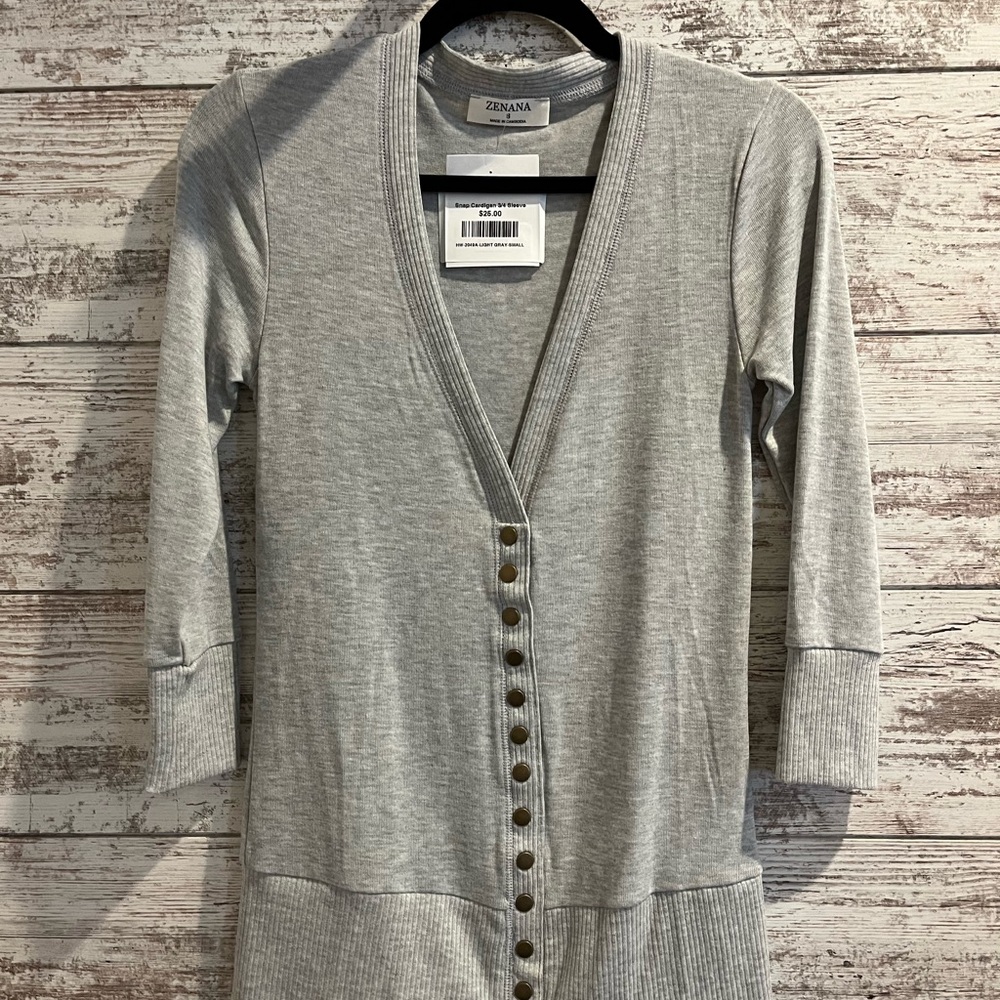 Zenana Outfitters Gray Cardigan Sweater SMALL